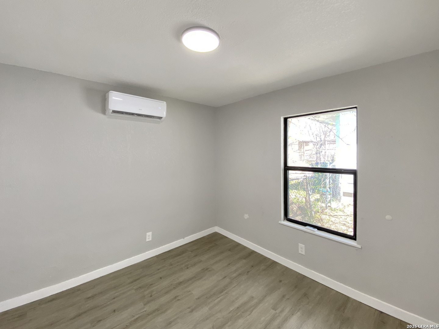 5423 Indian Desert San Antonio TX 78242