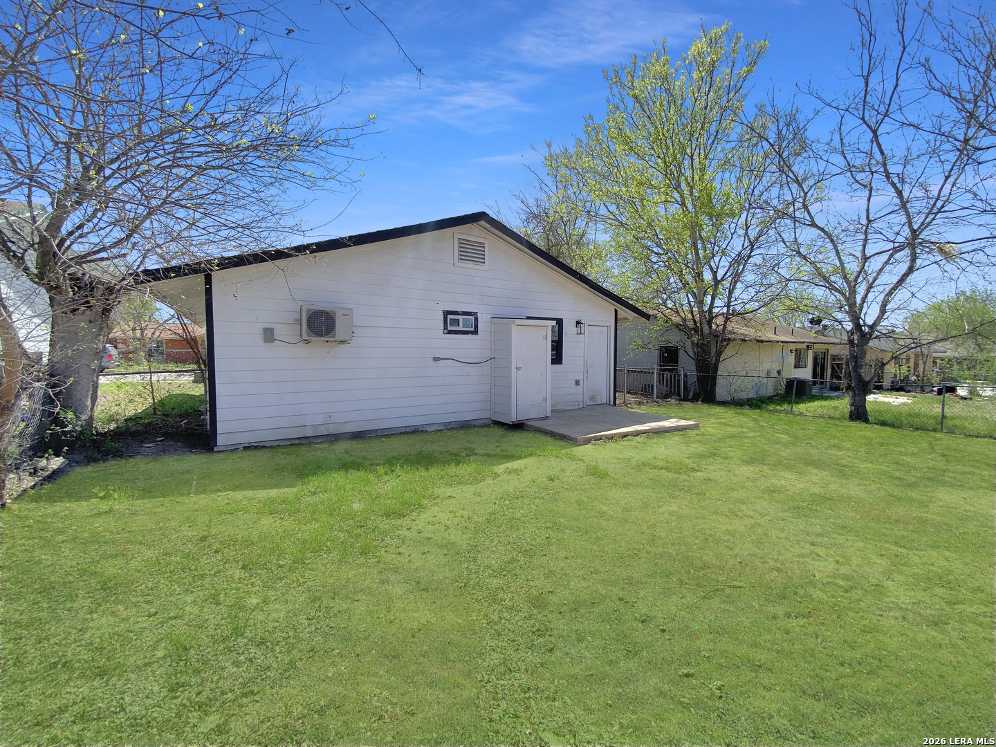 5423 Indian Desert San Antonio TX 78242
