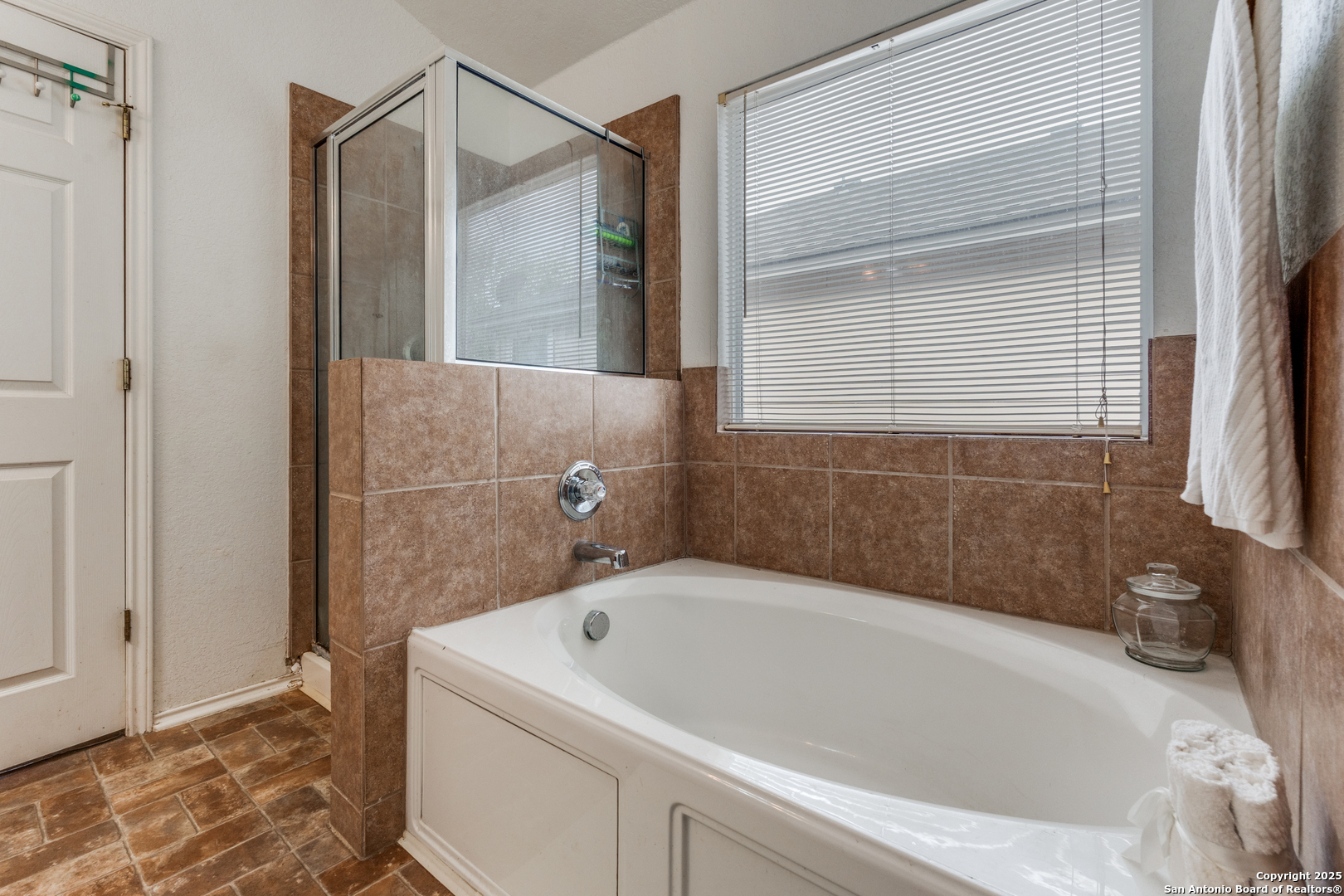 6110 Outlook Ridge San Antonio TX 78233