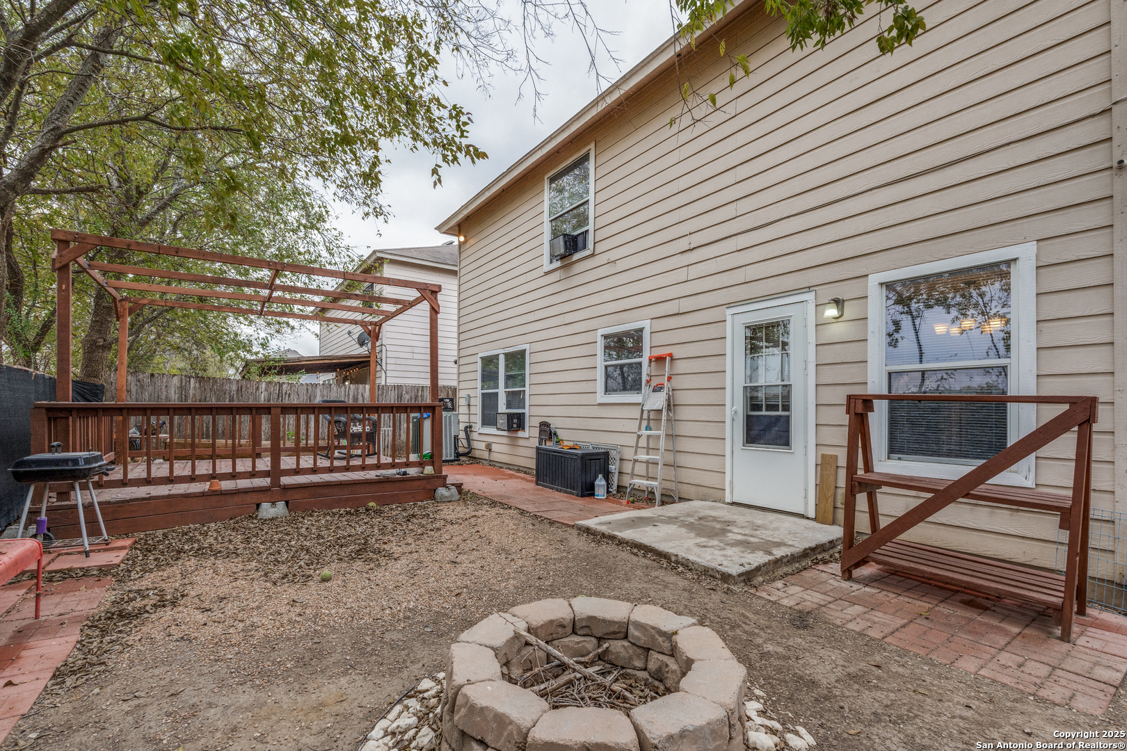 6110 Outlook Ridge San Antonio TX 78233