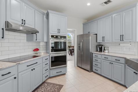 105 Old Campbell Road Seguin TX 78155