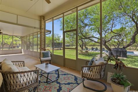 105 Old Campbell Road Seguin TX 78155