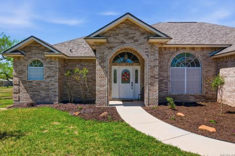 105 Old Campbell Road Seguin TX 78155