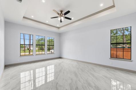 8220 Alton Boulevard Selma TX 78154