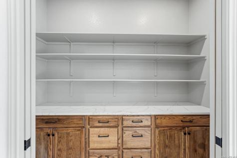 8220 Alton Boulevard Selma TX 78154