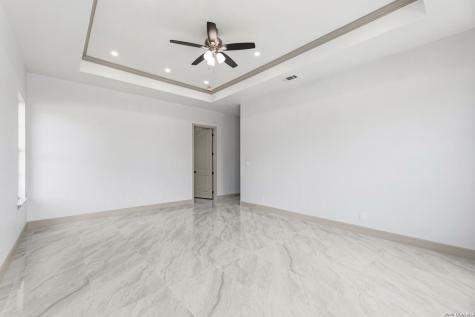 8220 Alton Boulevard Selma TX 78154