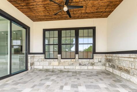 8220 Alton Boulevard Selma TX 78154