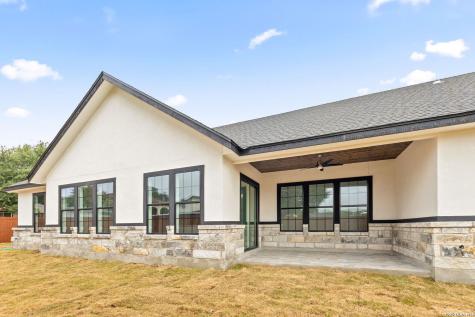 8220 Alton Boulevard Selma TX 78154