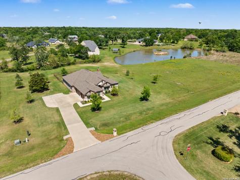 9695 Durham Iola TX 77861