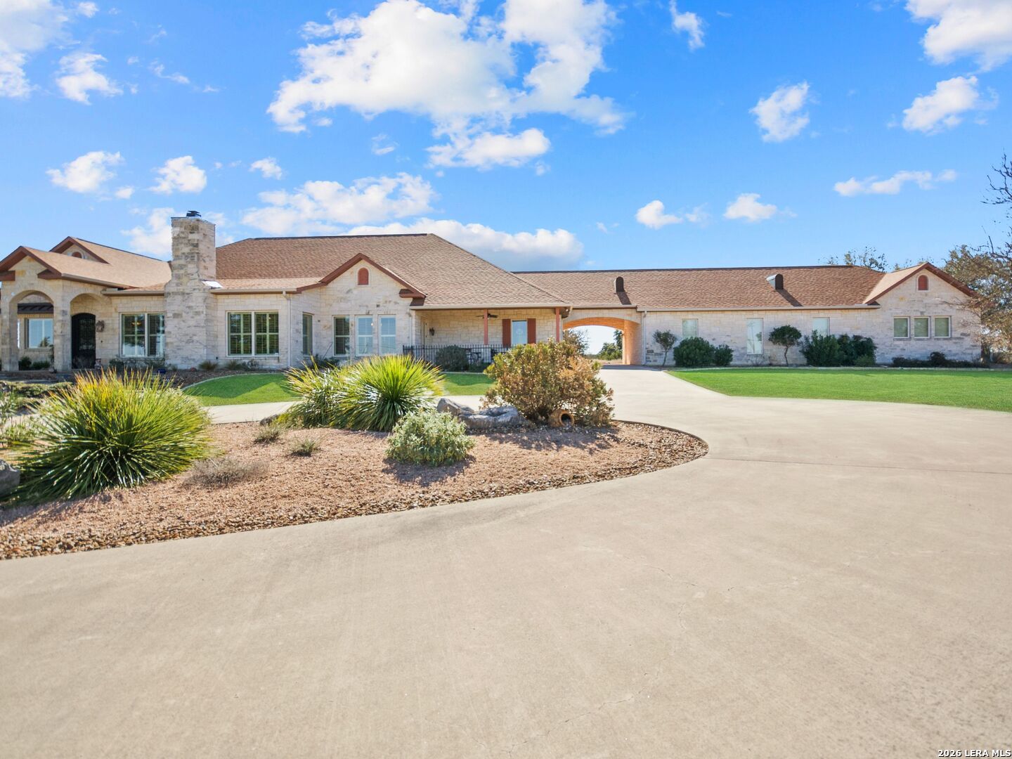 1000 S Landmark Kerrville TX 78028