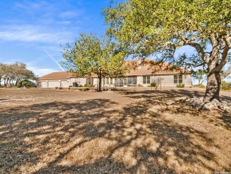 1000 S Landmark Kerrville TX 78028