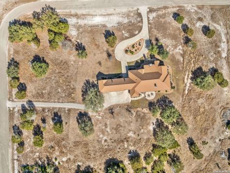1000 S Landmark Kerrville TX 78028