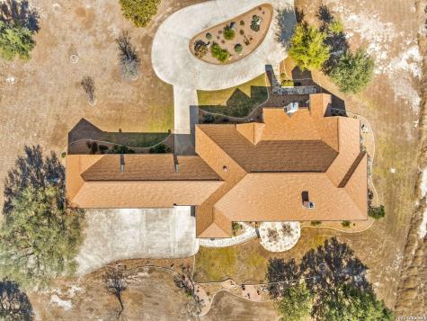 1000 S Landmark Kerrville TX 78028