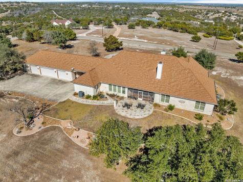 1000 S Landmark Kerrville TX 78028