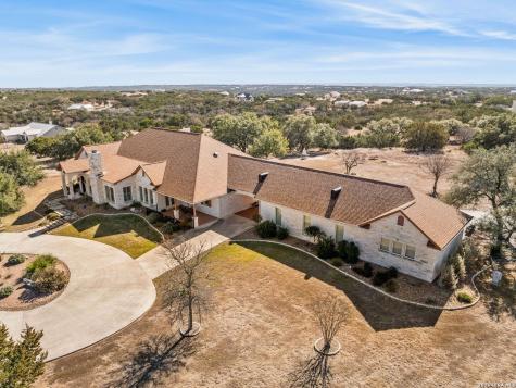 1000 S Landmark Kerrville TX 78028