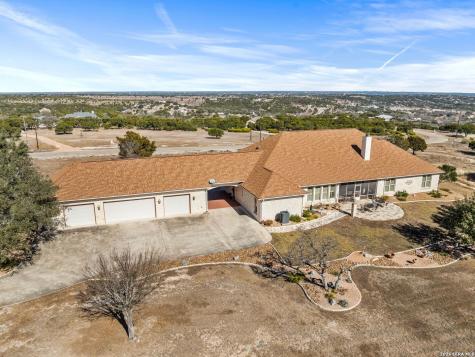 1000 S Landmark Kerrville TX 78028
