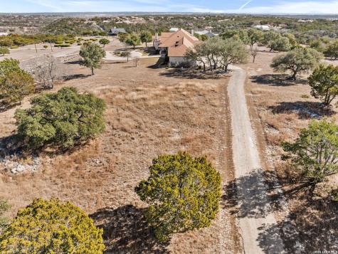 1000 S Landmark Kerrville TX 78028