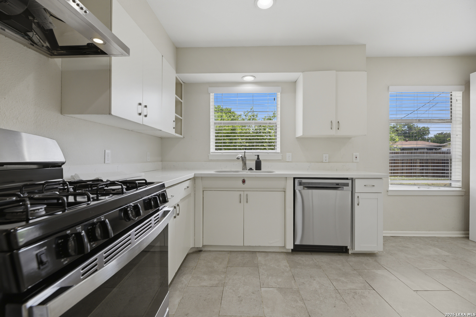 323 Basswood Drive San Antonio TX 78213