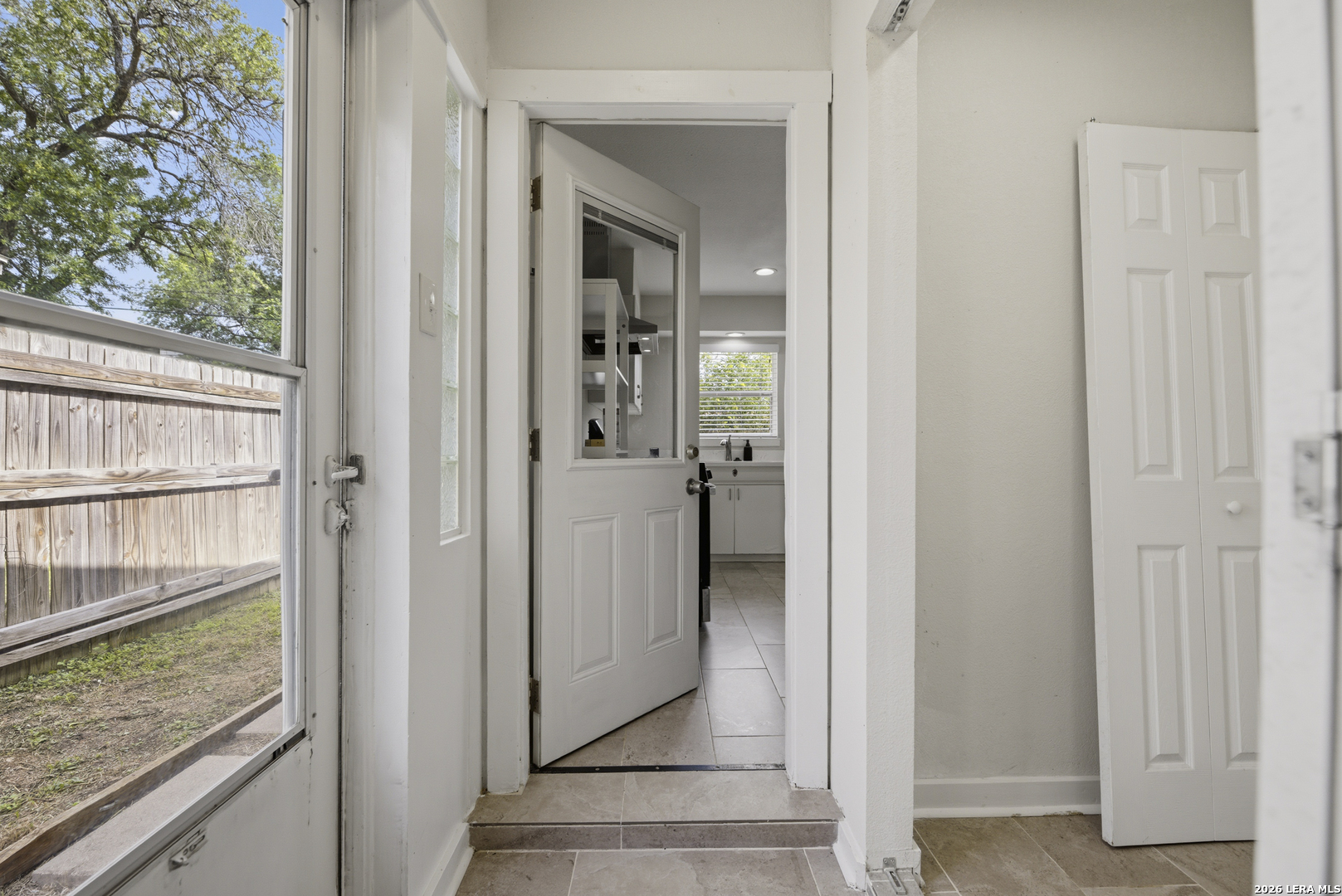 323 Basswood Drive San Antonio TX 78213