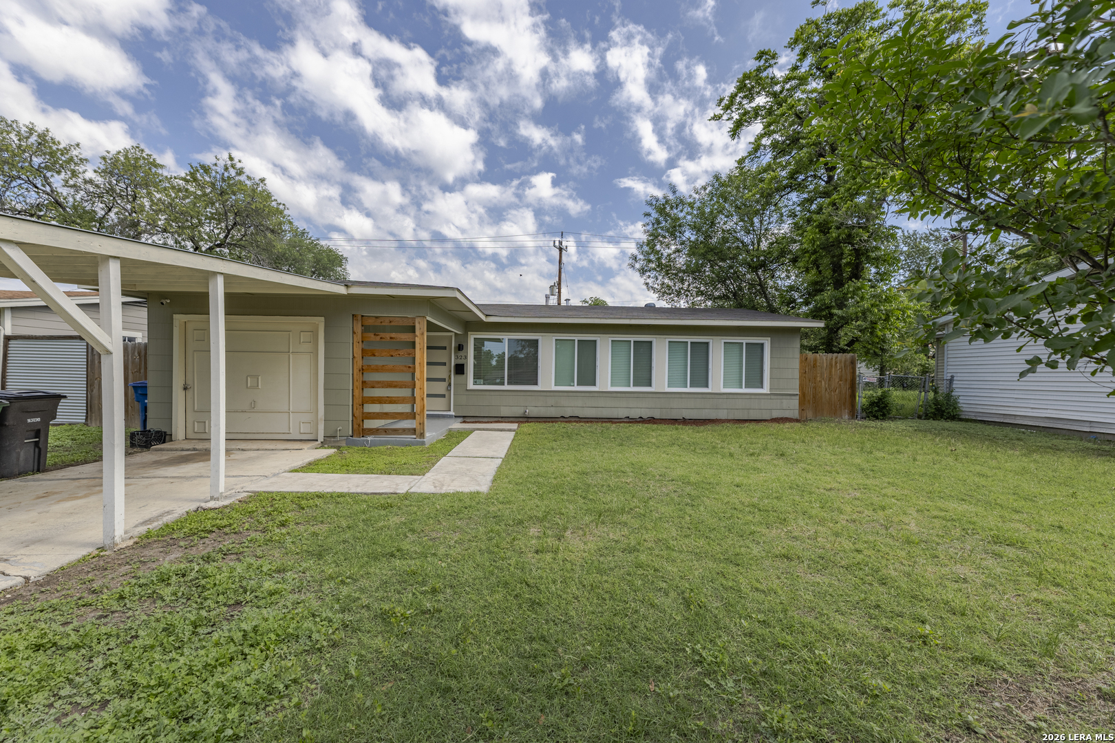 323 Basswood Drive San Antonio TX 78213