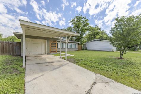 323 Basswood Drive San Antonio TX 78213