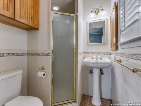 249 Ralston Drive Converse TX 78109
