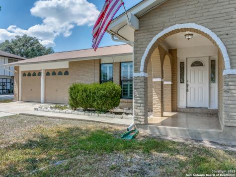 249 Ralston Drive Converse TX 78109