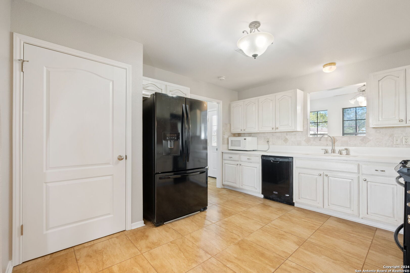 315 Simon Road Pleasanton TX 78064