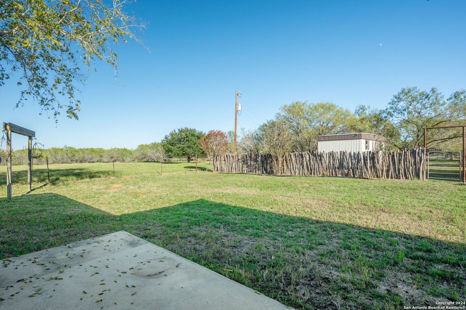 315 Simon Road Pleasanton TX 78064
