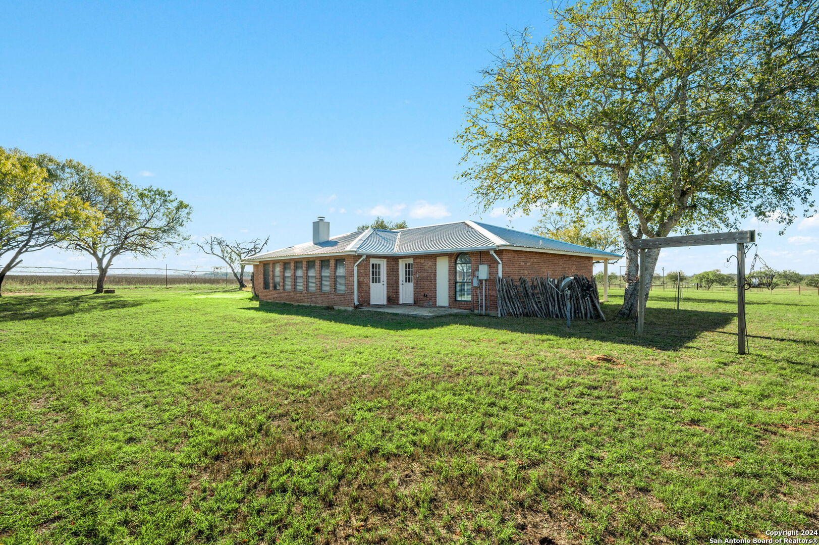 315 Simon Road Pleasanton TX 78064