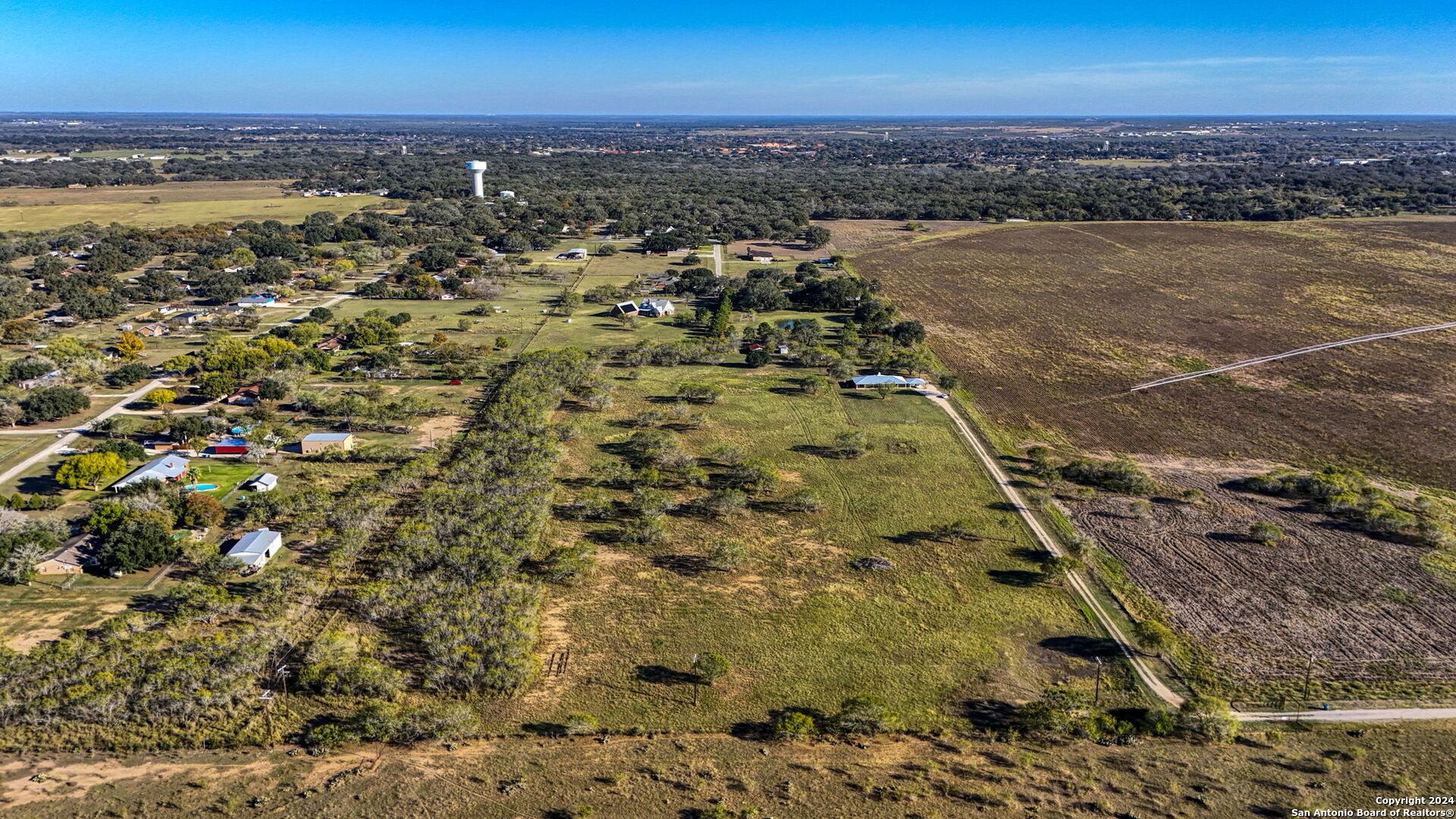 315 Simon Road Pleasanton TX 78064
