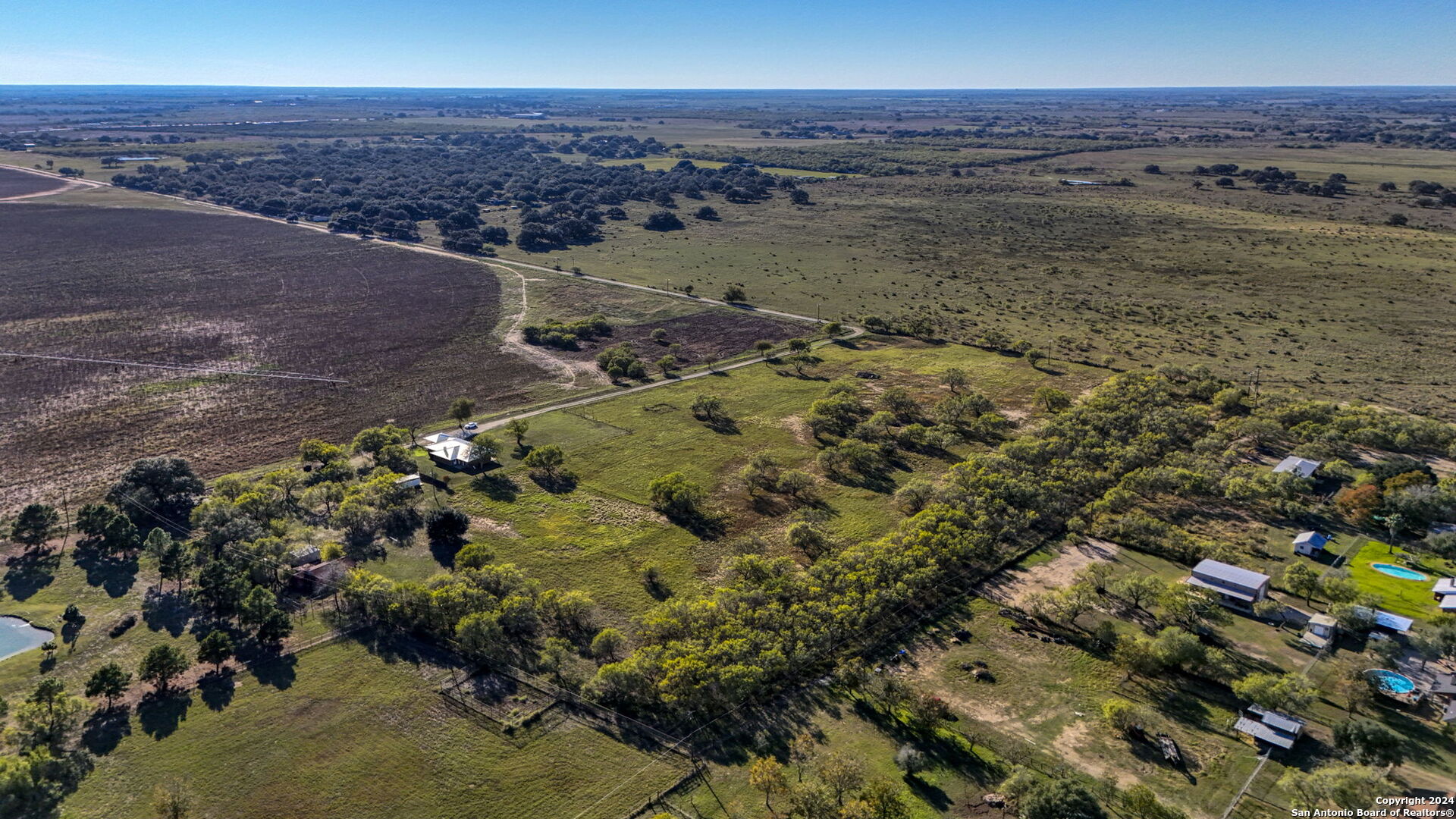 315 Simon Road Pleasanton TX 78064