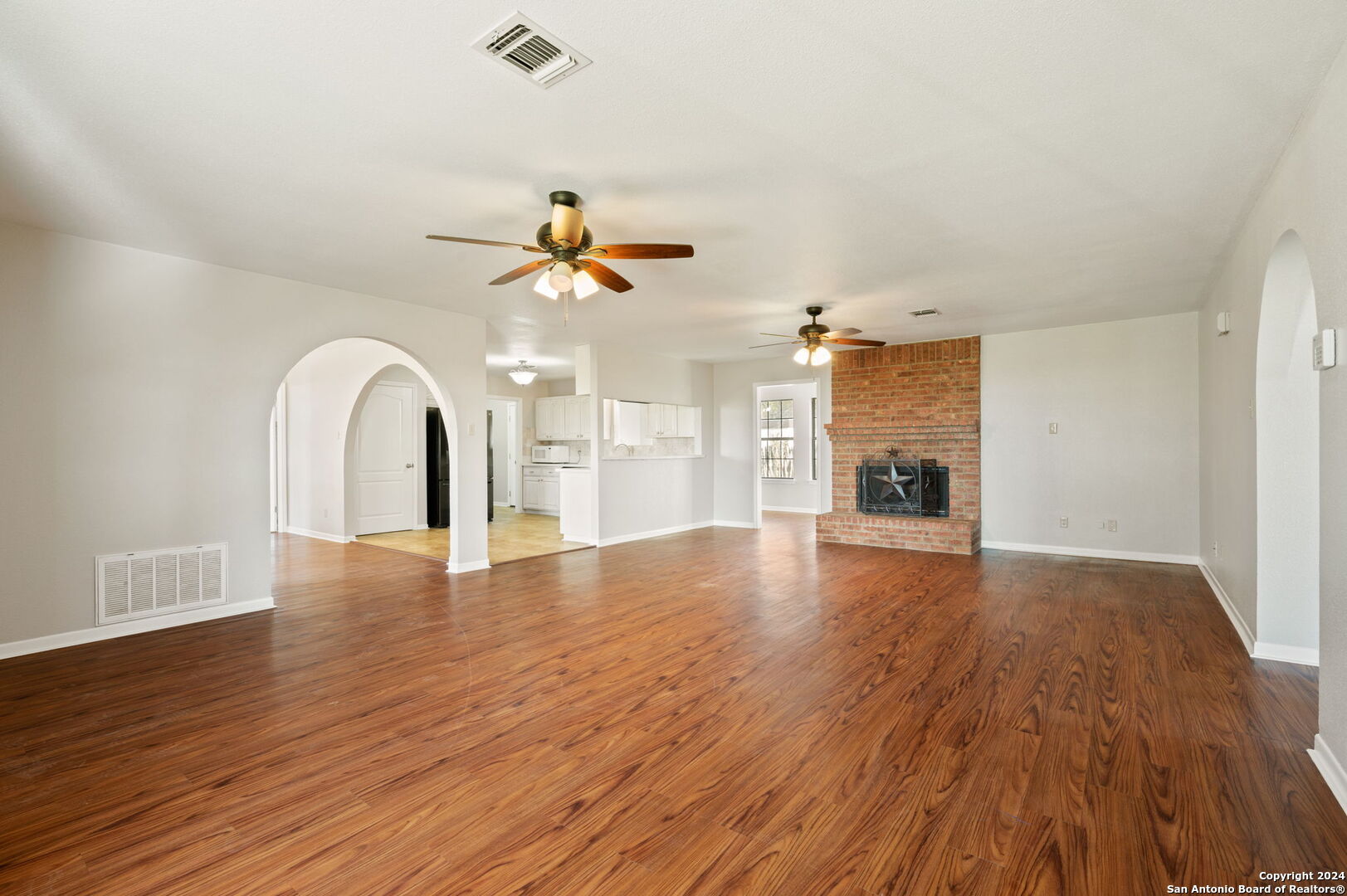315 Simon Road Pleasanton TX 78064