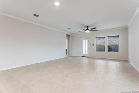 12445 Vista Rim San Antonio TX 78233