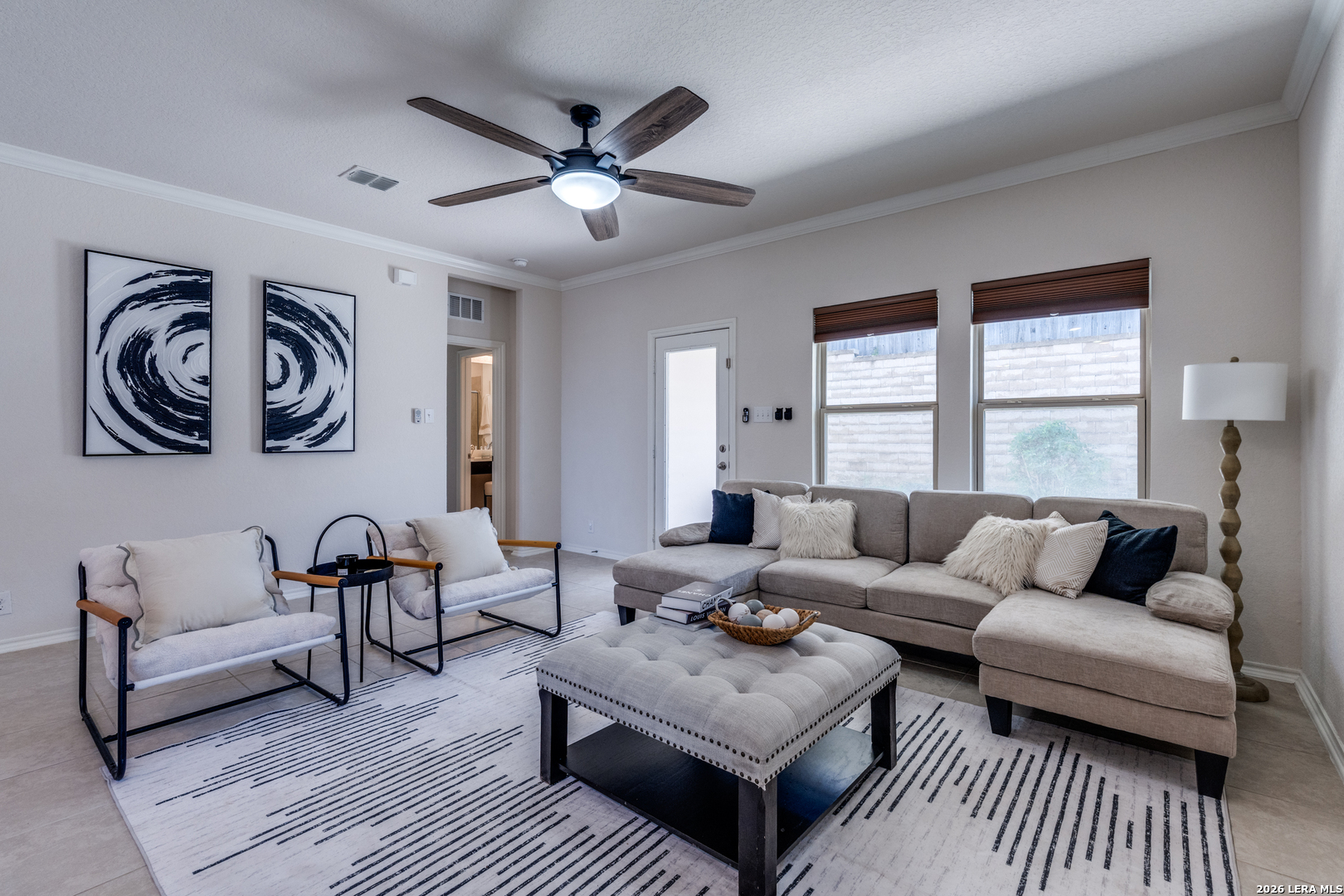 12445 Vista Rim San Antonio TX 78233