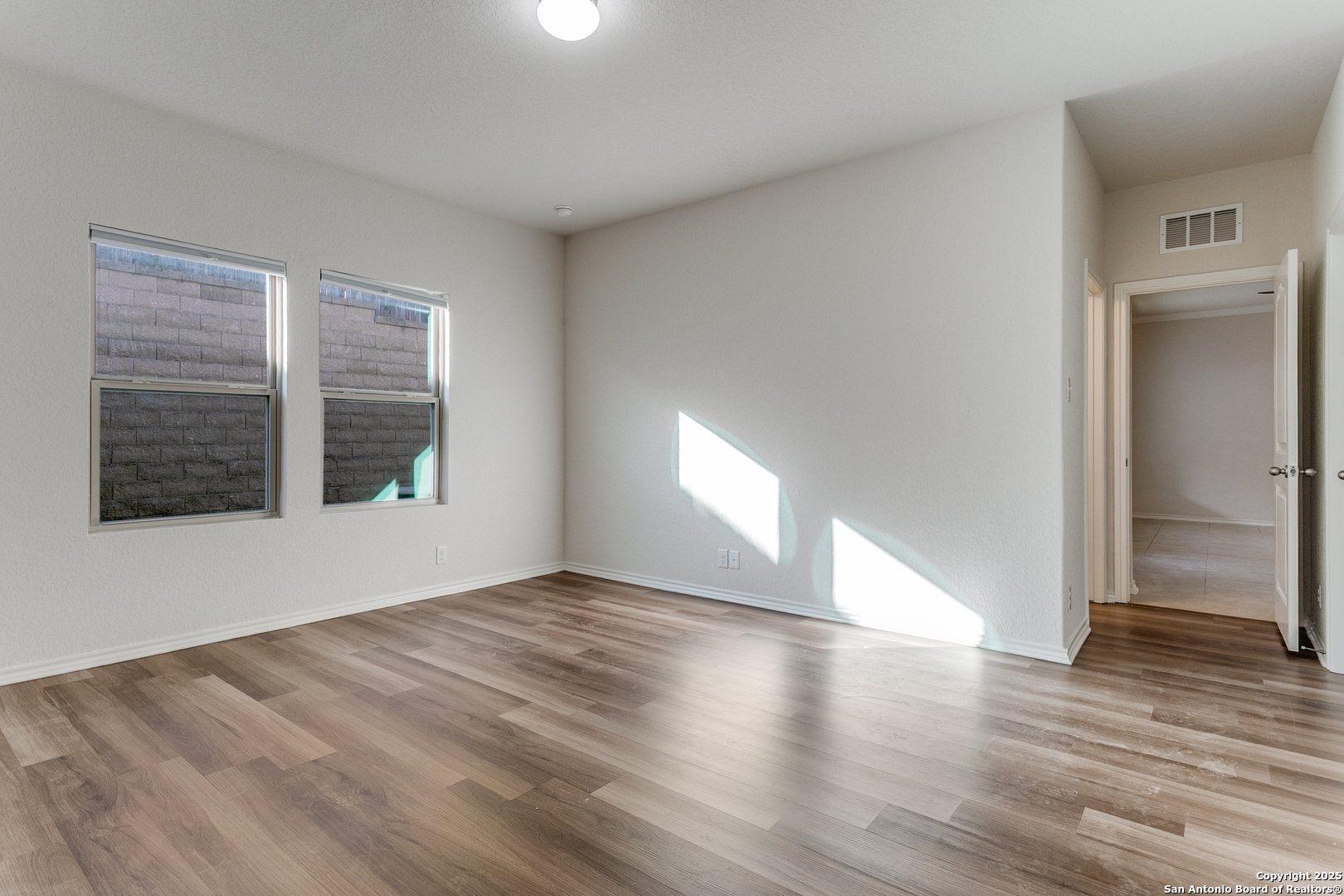 12445 Vista Rim San Antonio TX 78233