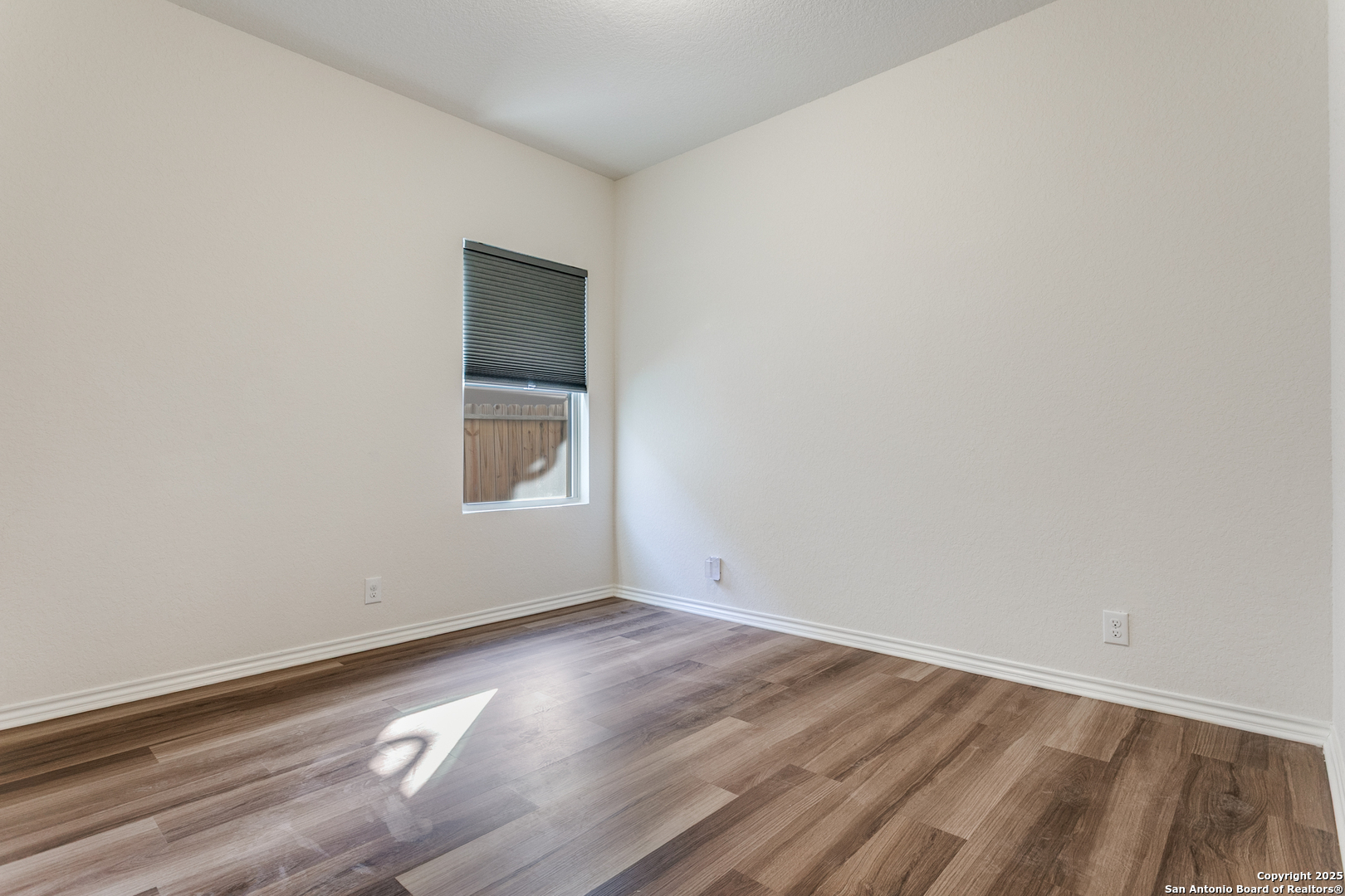 12445 Vista Rim San Antonio TX 78233