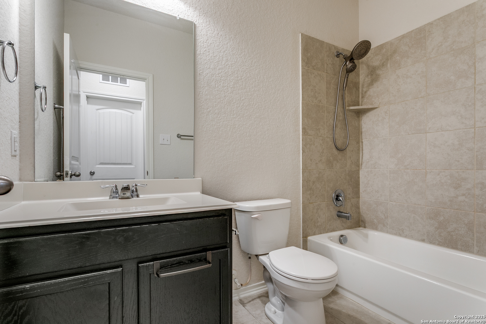 12445 Vista Rim San Antonio TX 78233