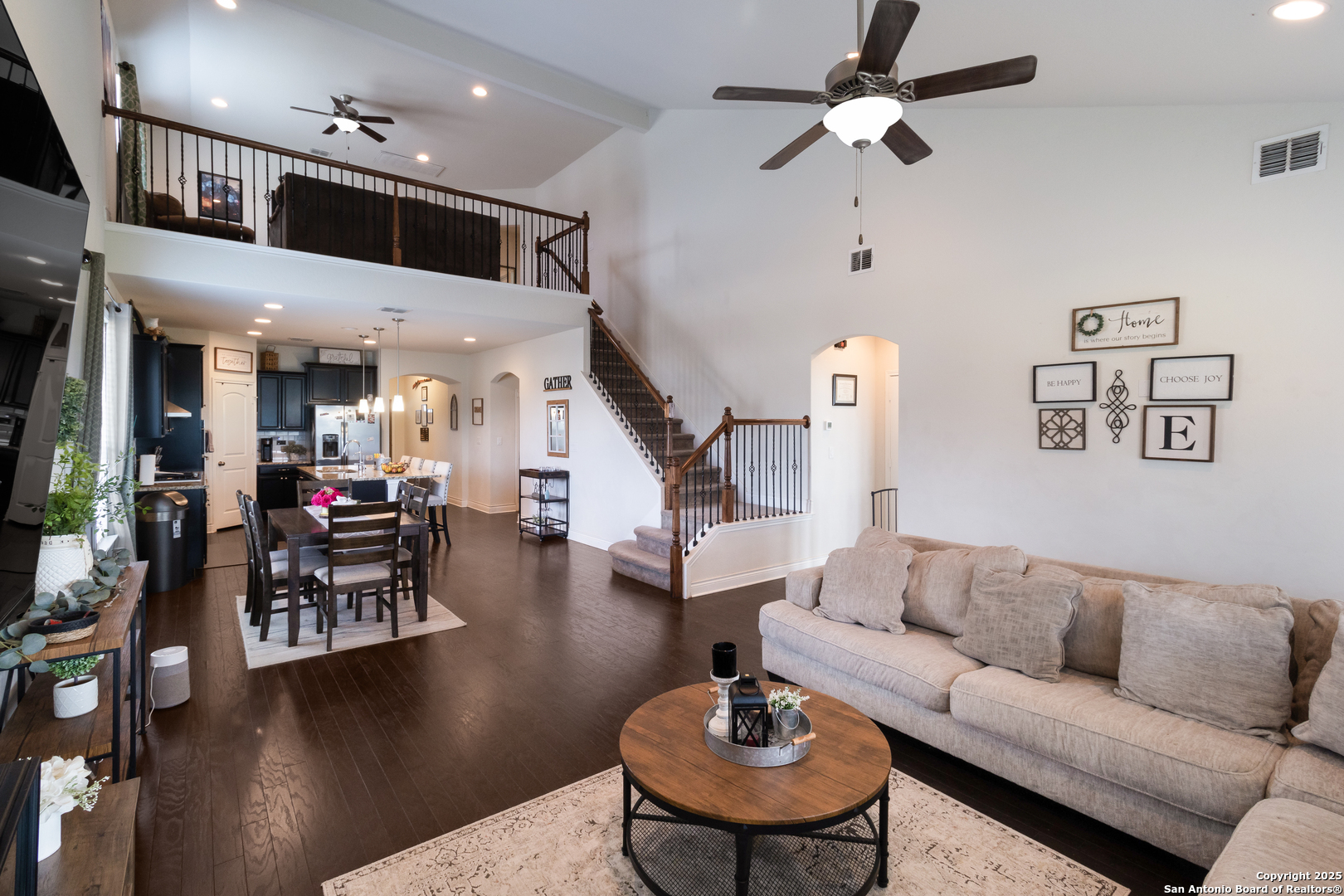 6658 Bowie Schertz TX 78108