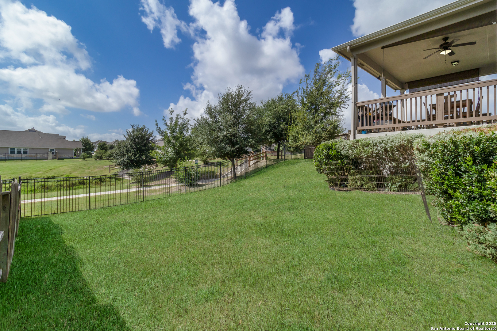 6658 Bowie Schertz TX 78108