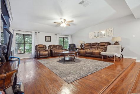 3303 Triple Meadows San Antonio TX 78263
