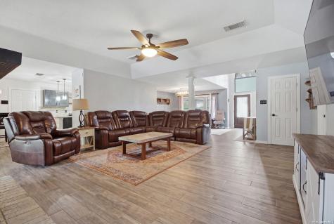 3303 Triple Meadows San Antonio TX 78263