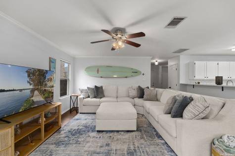 11911 Ghostbridge Helotes TX 78023