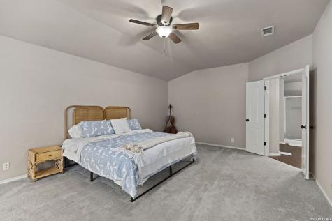 11911 Ghostbridge Helotes TX 78023