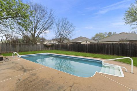 11911 Ghostbridge Helotes TX 78023