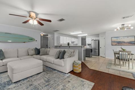 11911 Ghostbridge Helotes TX 78023