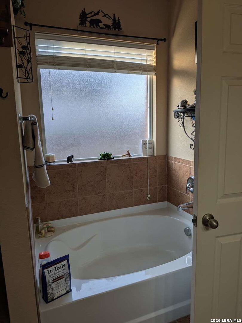 2121 Dragon Trail New Braunfels TX 78130