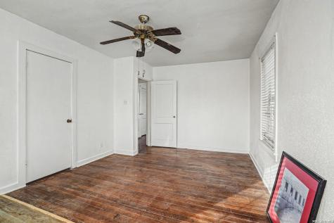 2506 Mulberry San Antonio TX 78228