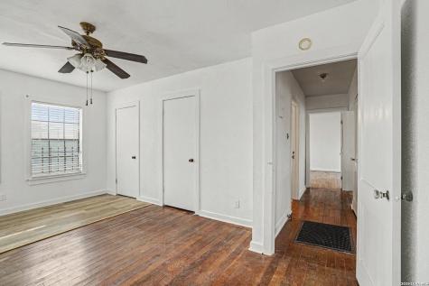 2506 Mulberry San Antonio TX 78228