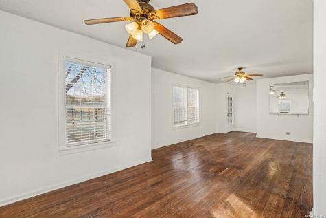 2506 Mulberry San Antonio TX 78228